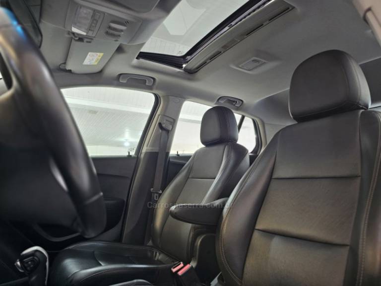 CHEVROLET - TRACKER - 2018/2018 - Preta - R$ 95.900,00