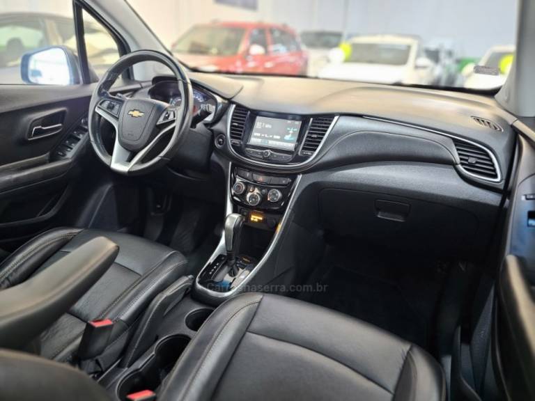 CHEVROLET - TRACKER - 2018/2018 - Preta - R$ 95.900,00