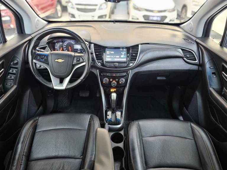 CHEVROLET - TRACKER - 2018/2018 - Preta - R$ 95.900,00